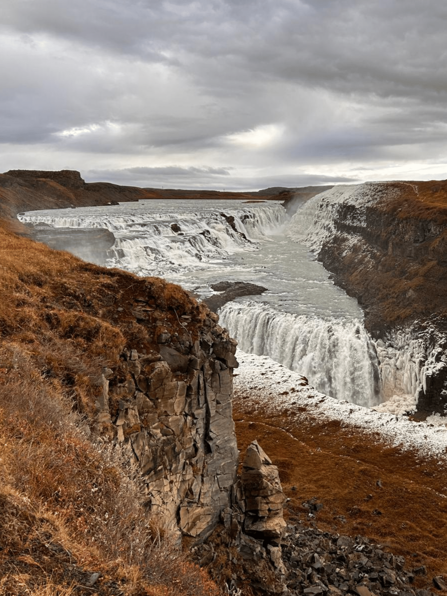 Frozen waterfall in Iceland Frozen waterfall in Iceland