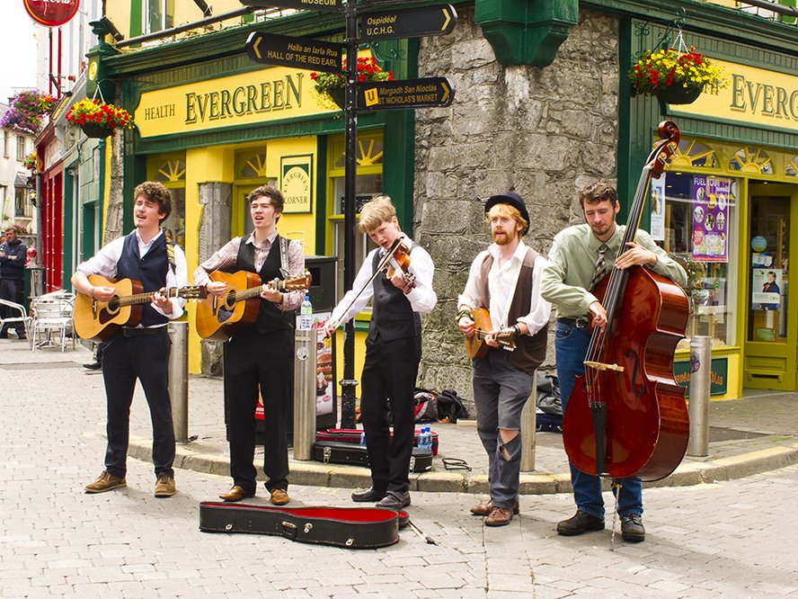 Live music in Galway Town Live music in Galway Town