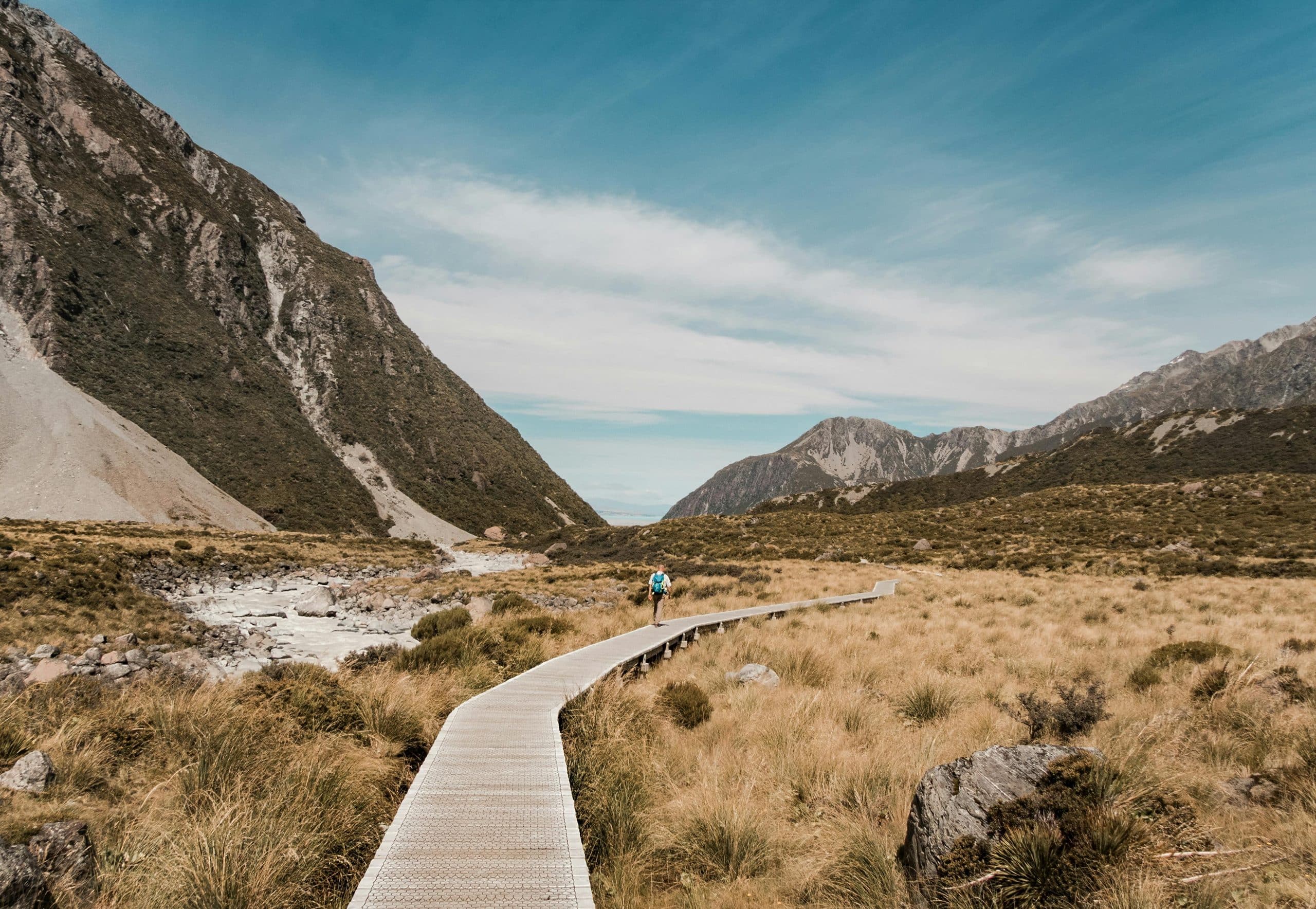 Solo traveler hiking in New Zealand Solo traveler hiking in New Zealand
