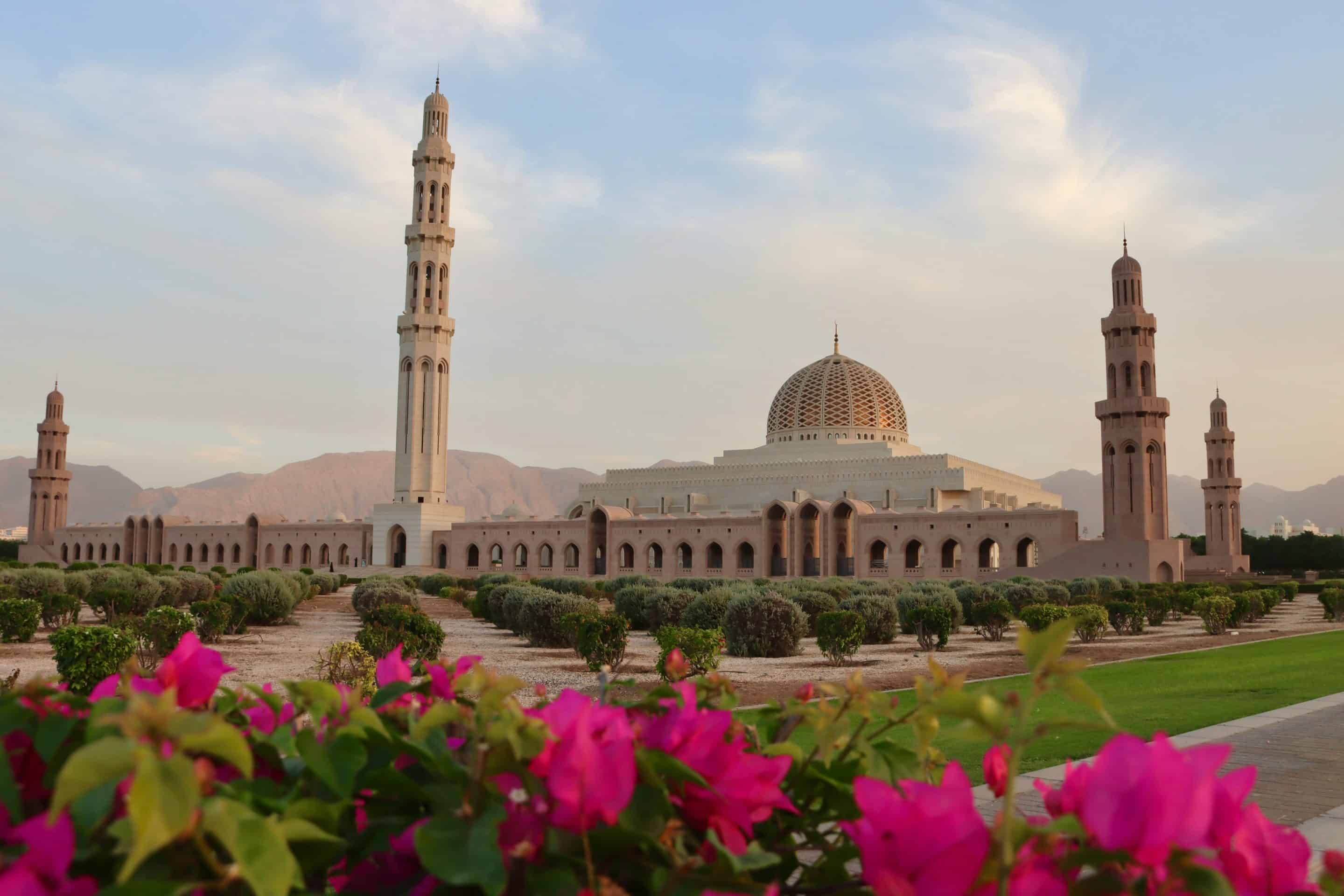 hongbin-plMrhMCk4bQ-unsplash The Sultan Qaboos Grand Mosque in Oman
